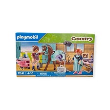 PLAYMOBIL 71241 Country Tierärztin für Pferde – Reitstall Spielset mit Zubehör