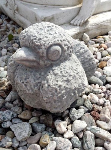 Steinfigur spatz 19 cm - ",