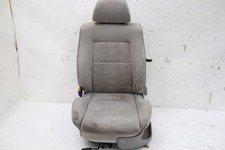 Fahrersitz vorn links VW GOLF