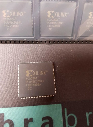 Xc3030a 7pc84c xilinx - ||, ||