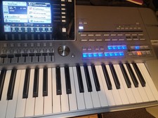 Yamaha Tyros 5 61  in