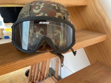 Bundeswehr Kevlar Helm Gefechtshelm mit Flecktarnüberzug und Goggles gebraucht 