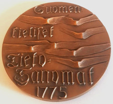 Kunstmedaille von Pentti Papinaho  zu  -  Finnischsprachigem Tieto-Sanomat 1775