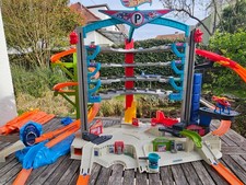 Hot Wheels Parkgarage Hai mit