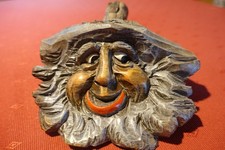 Wurzel-Schnitzerei -