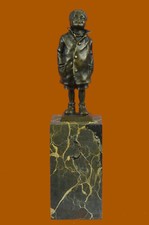 Bronze Unterzeichnet Figur Von