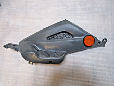 ER. SYM SHARK RS 50 125 Verkleidung hinten Links Trittbrett Seitenverkleidung