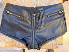 LIP SERVICE 24HRS Hot Pants