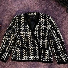 Von Escada Vincent  eine tolle