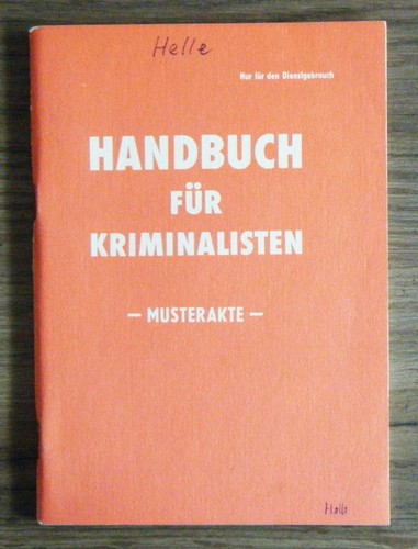 Handbuch für kriminalisten - handbuch,
