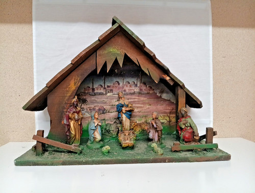 Alte old weihnachtskrippe - old,