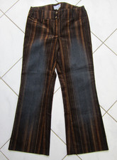 Ausgefallene Jeans von VUNIC
