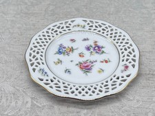 Kleiner Durchbruchteller aus