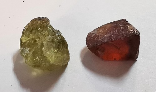 Granat set 2 rohsteine - :,