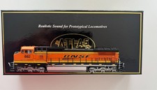 HO Atlas DASH8-40CW