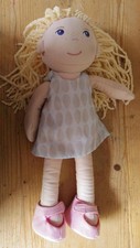 Haba: Puppe Mali Annelie 30 cm "Lilli and Friends" Milla, rosa Schuhe Wendekleid