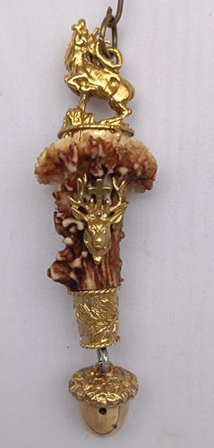 Großes charivari steigender - großes,