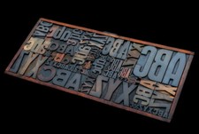 ABC XYZ Collage Holzbuchstaben Unikat Setzkasten Holzlettern Bild Wandbild Druck