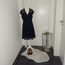Neu Spitzenkleid dunkelblau S