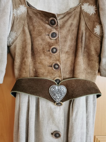 Wunderschönes trachtenkleid - wunderschönes,