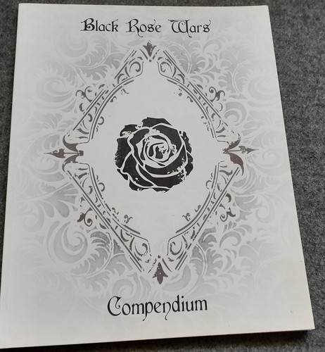 Black rose wars kompendium - black,