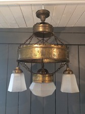 Jugendstil Art Deco Deckenlampe Messing ca 1910 mit satinierten Glas