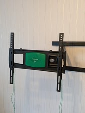 TV  Wandhalterung  Ausziehbar, Schwenkbar, Neigbar 