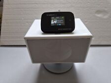 Soundsystem Geneva Model S mit Tischständer in weiß und Digitalradio DAB+