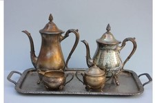 Versilbertes Kaffee- und