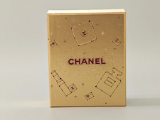 CHANEL - Geschenkbox - Farbe