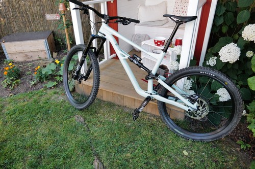 Specialized status 160 fully - specialized,