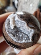 Sphalerit Calcedon Kugel 5,6 cm