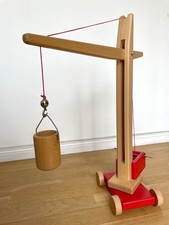 Holz-Kran Konrad Keller mit