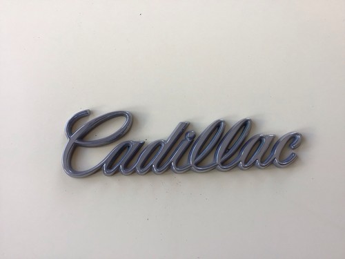 Cadillac schriftzug kofferraum - cadillac,