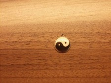 Kettenanhänger mit Yin Yang Motiv