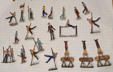 Spielzeug antik - Zinnfiguren Turner ca. 25 mm Flachfigur