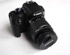 Canon 4000D Kit DSLR