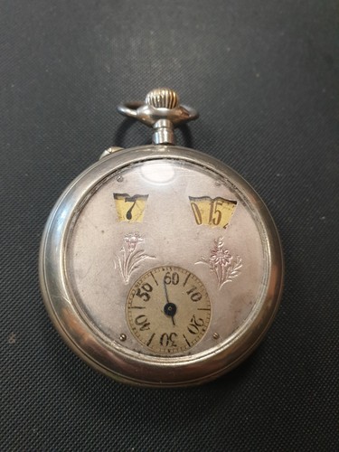 Antike digitale taschenuhr - antike,