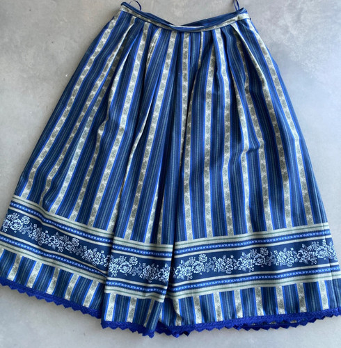 Blauer gemusterter - blauer,