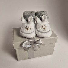 Babyschuhe süßer Hase In