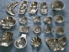 18x alte Backformen Schokoladen- Miniback-Pralinen-Formen