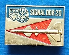 12 030 DDR Abzeichen „Signal DDR 20 FDJ“