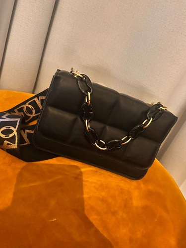 Eine elegante gesteppte - elegante,,
