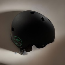 Skater Helm K2 Varsity Neuwertig Gr. M Schwarz Rollerhelm Fahrradhelm Skatehelm