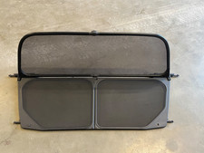 BMW E88  Windschutz Windschott