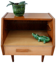 Nachttisch Nachtkästchen