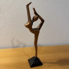 Skulptur „Tänzerin“