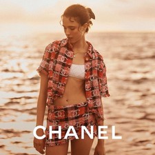 CHANEL Coco Beach 2022 –
