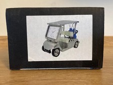 Uhr als Golfwagen, sehr