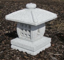 Laterne Granit Steinlaterne